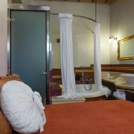 Hotel Avli Lounge