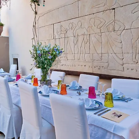 Avli Lounge Rethimnon