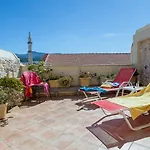 Avli Lounge 4* Ретимно