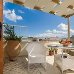 Avli Lounge Готель Ретимно (Крит)