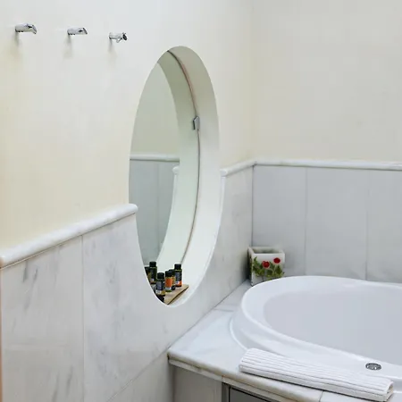 Avli Lounge Hotel 4*