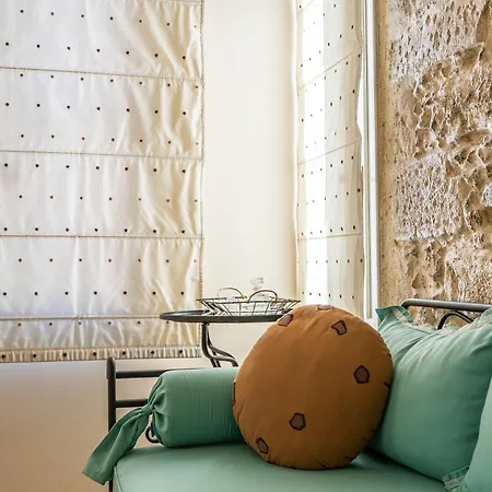 Avli Lounge Hotel 4*