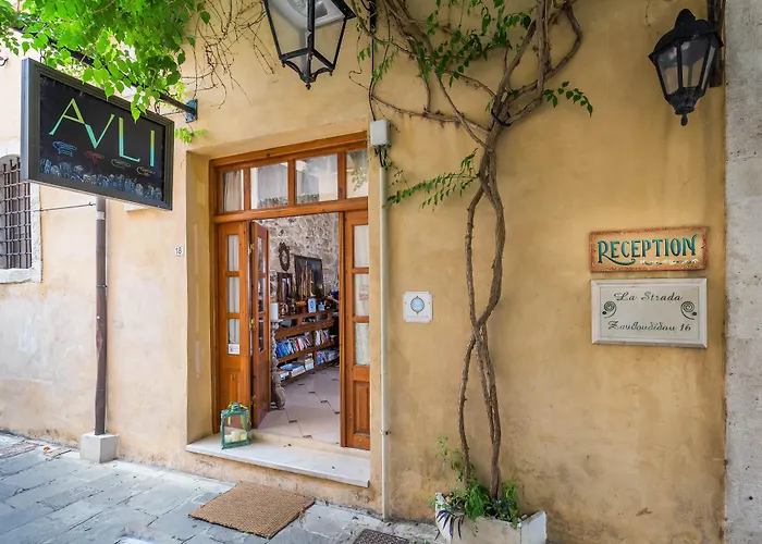 Avli Lounge Ξενοδοχείο