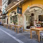 阿维利隆琦公寓式酒店 4*